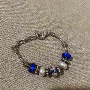 Bella Perlina Blue & Pearl White Color Bead Charm Bracelet